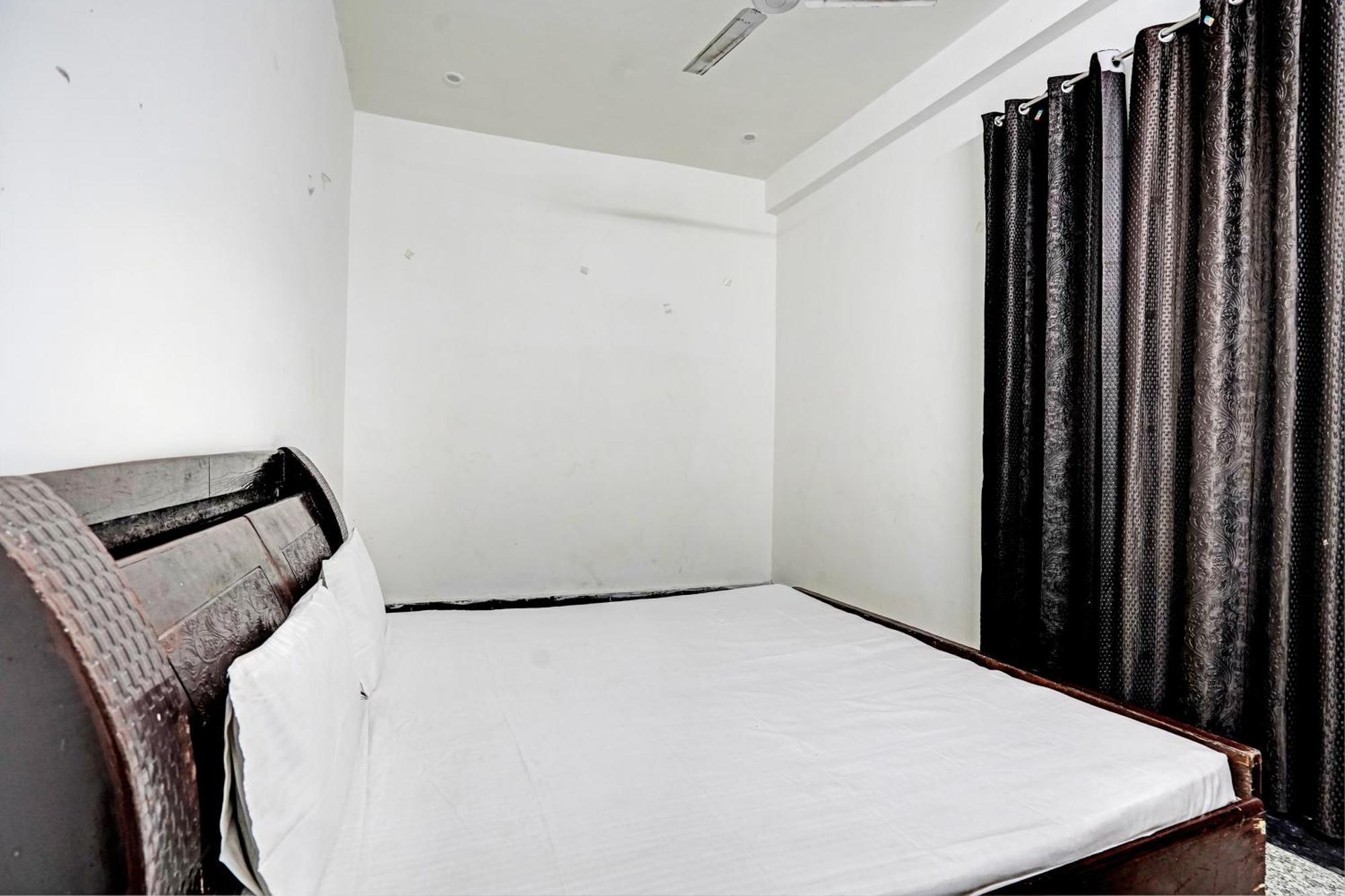 Hotel O Highway Plaza And Resorts 2 Hathras Exterior photo
